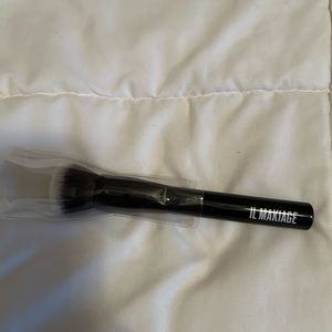 Foundation brush